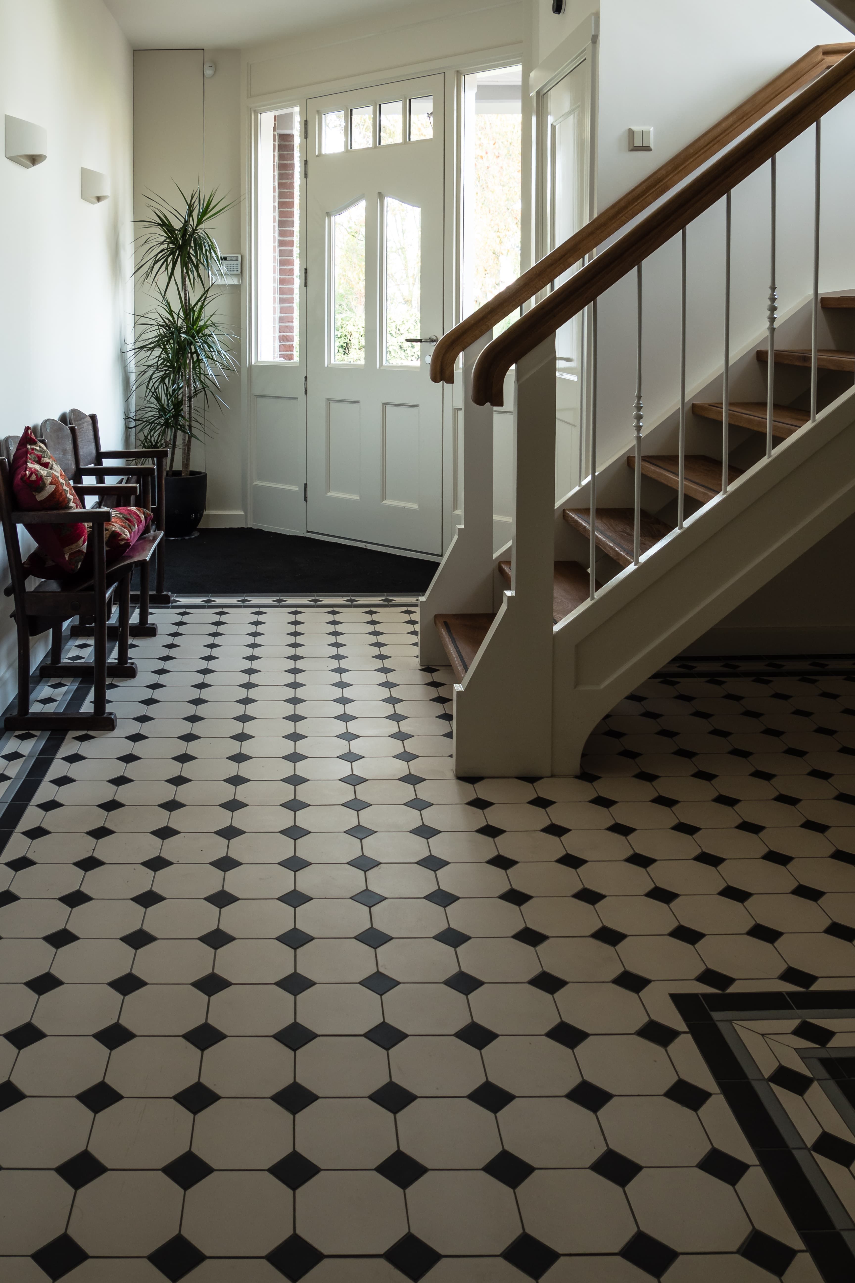 70s Interieur Hal - sfeervolle hal 16