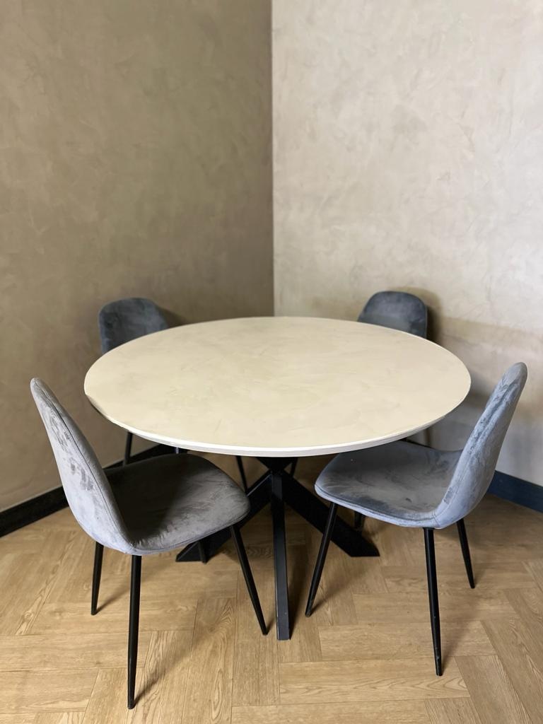 Brutalisme Eetkamer - sfeervolle eetkamer 15