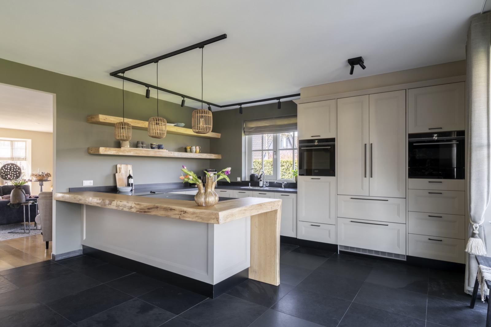 Grand Interiors Keuken - sfeervolle keuken 12