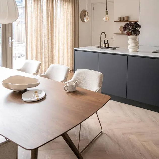 Japandi Eetkamer - sfeervolle eetkamer 14