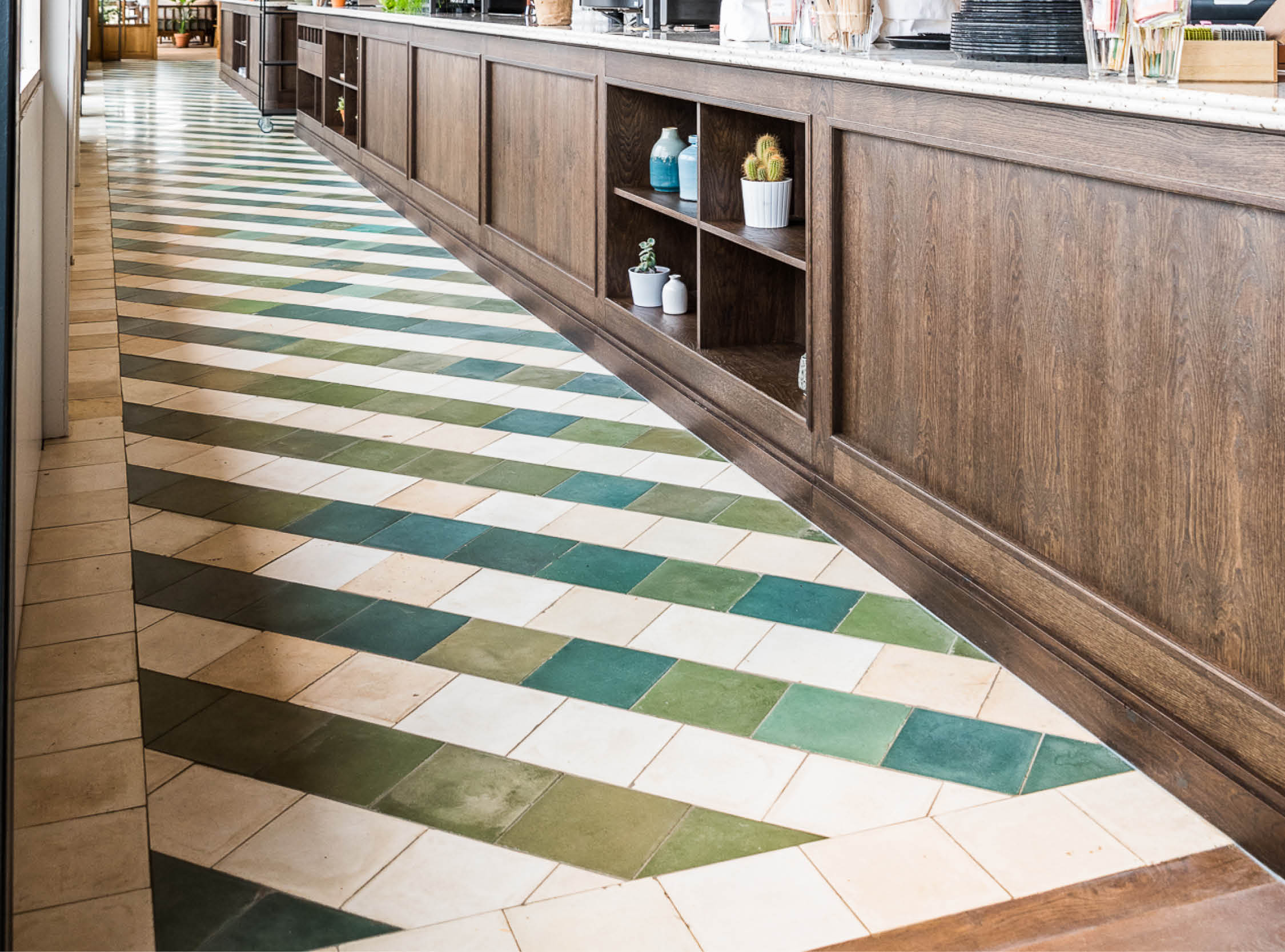 Maximalistisch Hal - sfeervolle hal 20