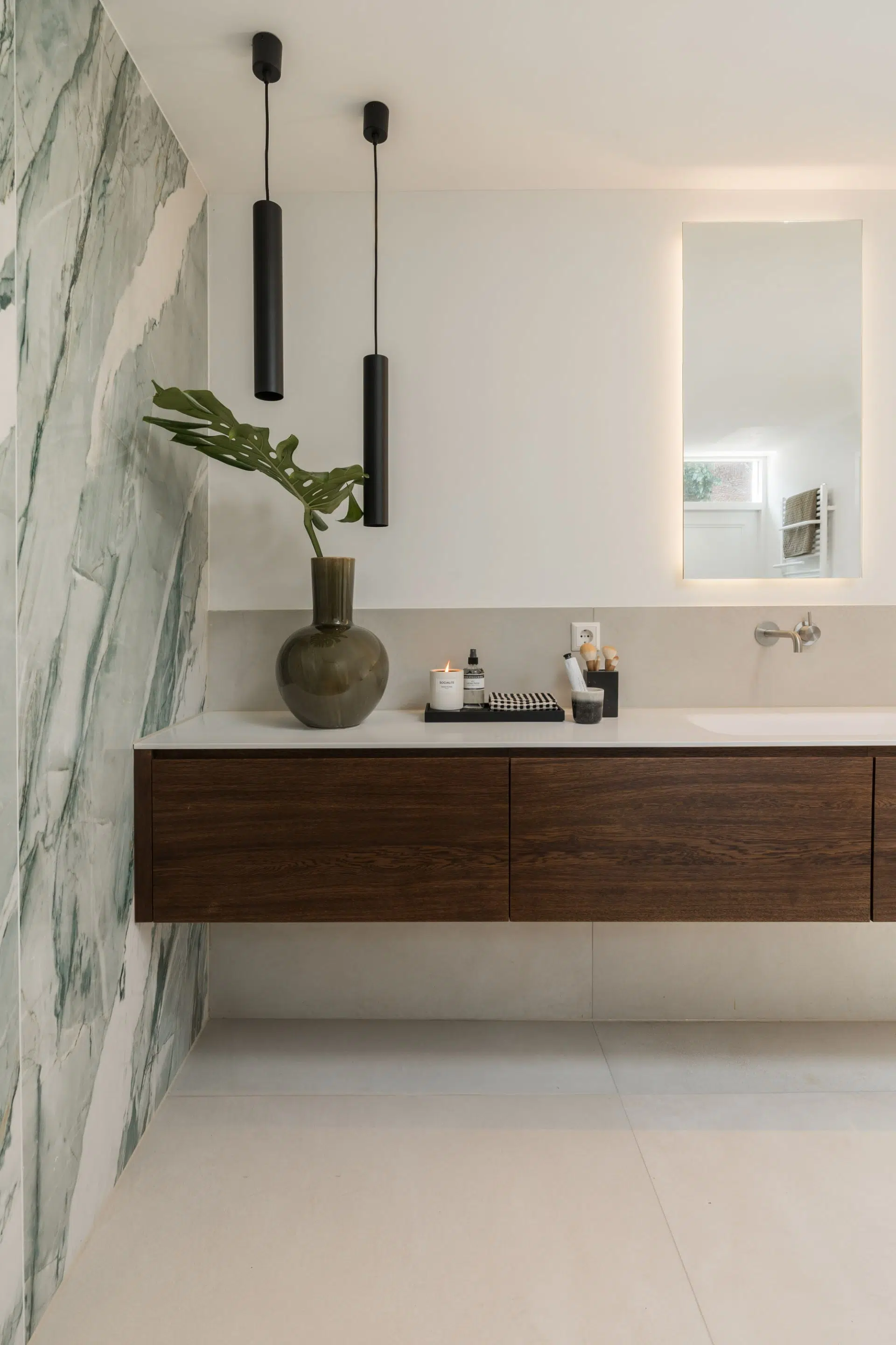 Midcentury Modern Badkamer - sfeervolle badkamer 13