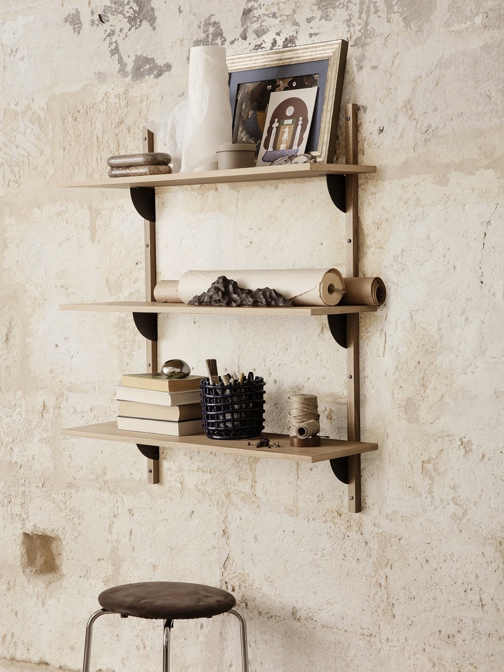 ferm LIVING Slope Boekenrek