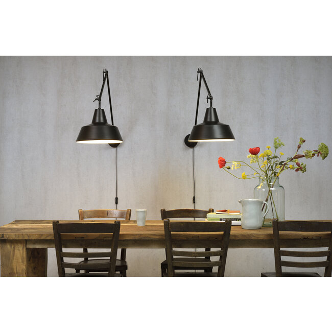 Zuiver Sax wandlamp ijzer mat zwart